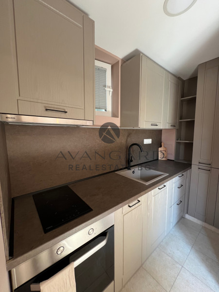 ТРИСТАЕН АПАРТАМЕНТ ДО ГРАДСКАТА ГРАДИНА