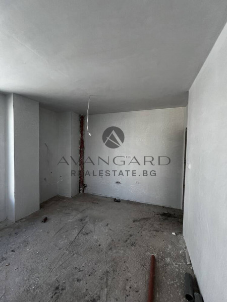 ТРИСТАЕН АПАРТАМЕНТ С АКТ 14 / КЮЧУК ПАРИЖ