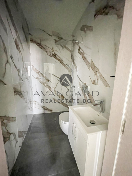 ЧЕТИРИСТАЕН ГЕРДЖИКА С АКТ 16