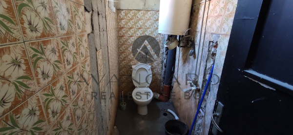 Floor of house / garage / basement