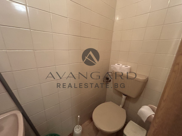 A renovated two -bedroom apartment to Kaufland