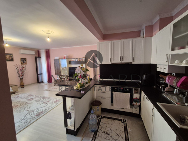 A two -bedroom apartment with parking space/ Okoomila