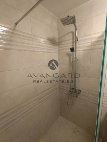 A multi -bedroom apartment with two parking spaces in the price!