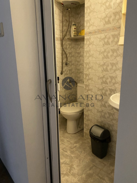 A three -bedroom furnished! Karshiyaka!
