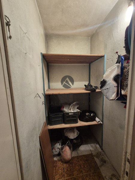 One -bedroom / three separate rooms / Kyuchuk Paris
