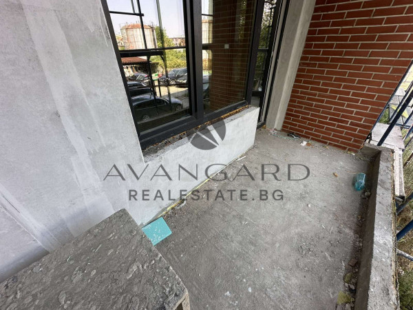 One -bedroom / new modern building