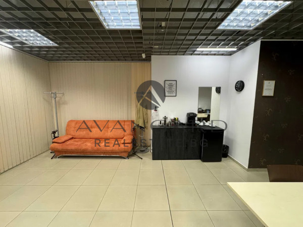 Office / communicative place