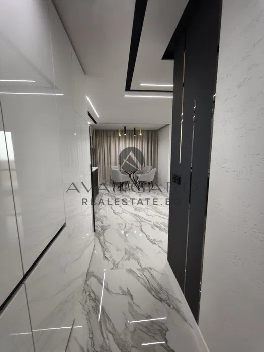 Luxury two -bedroom Hristo Smirnenski