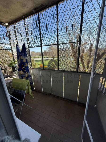 Three-room REAL SQUARE SQUARE POST OFFICE