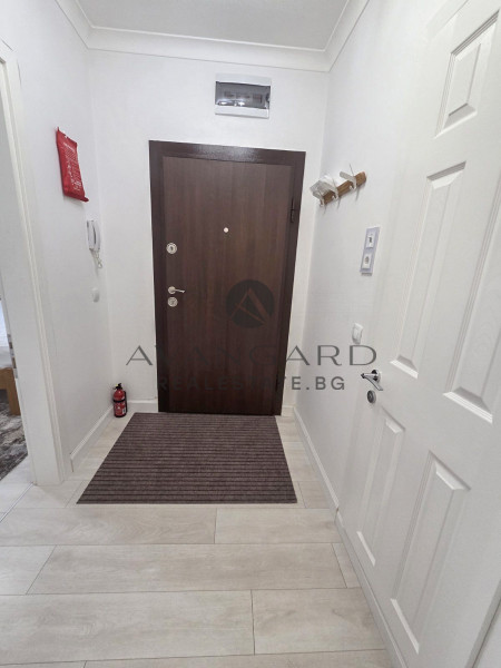 ОТЛИЧНА ЛОКАЦИЯ !!! ЛУКСОЗНО ОБЗАВЕДЕН !!! ДВУСТАЕН !!!