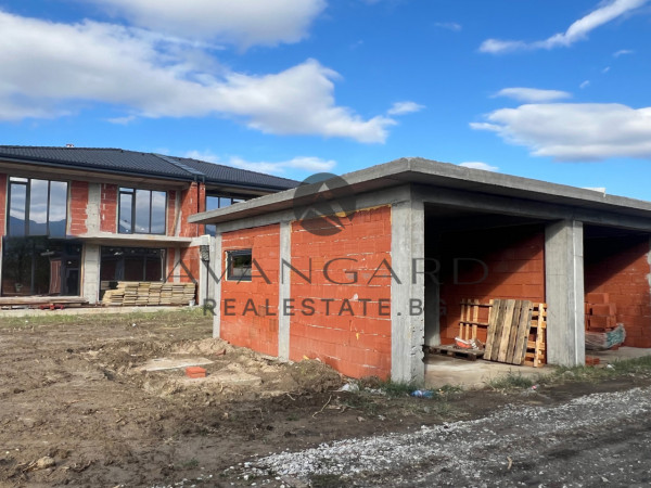 TWO TWIN HOUSES WITH ACT 14