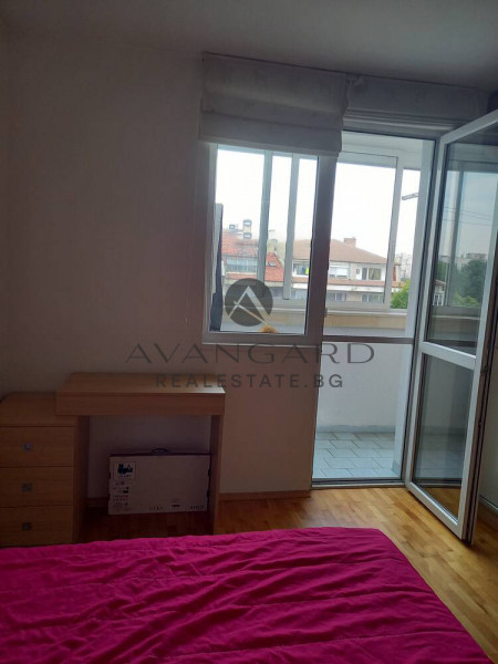 Furnished one -bedroom white birch