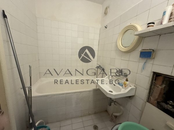 Three bedroom to Mall Plovdiv! Smirnenski!