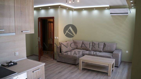 One bedroom with parking space in the price!