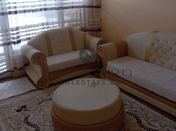 Two -bedroom / real square footage