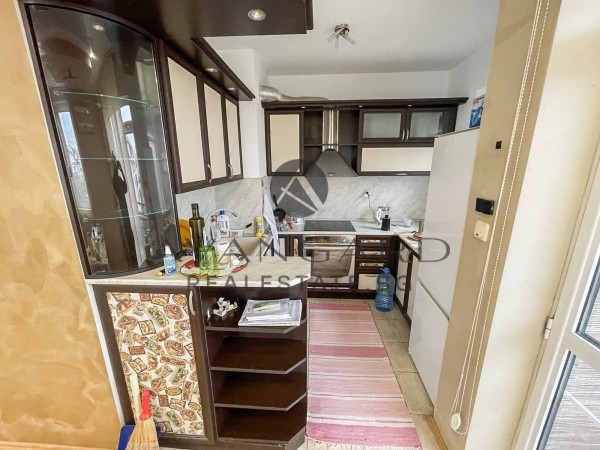 Two -bedroom apartment in the heart of Kyuchuk Paris !!!