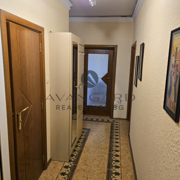 Three-room apartment Belite Brezi