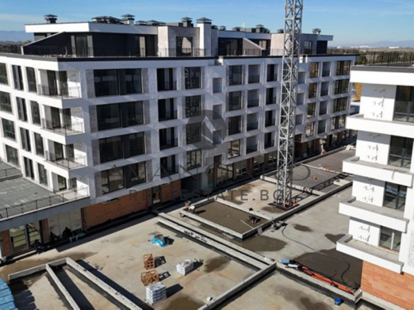 Two-room apartment in front of act 15 / Karshiyaka