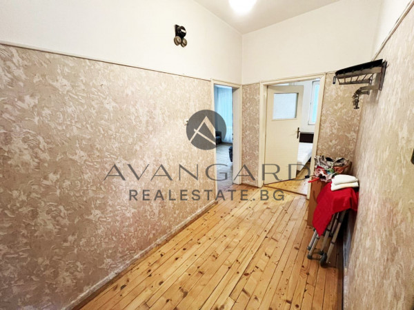 МНОГОСТАЕН/ МАРАША