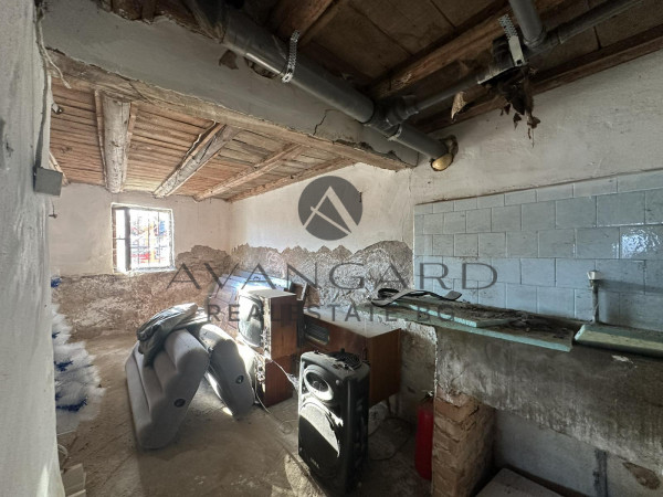 A detached house in the village of Tsalapitsa!