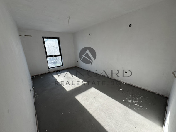 АКТ 15 !!! ТРИСТАЕН АПАРТАМЕНТ !!! ЦЕНТЪР ИЗТОК !!!