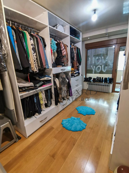 BIJU MULTI-ROOM APARTMENT GERDZIKA PARKING PLACE