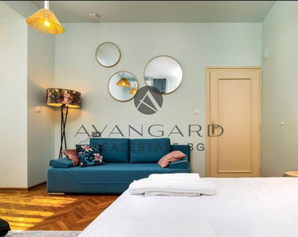 Two bedroom apartment in the perfect center !!!