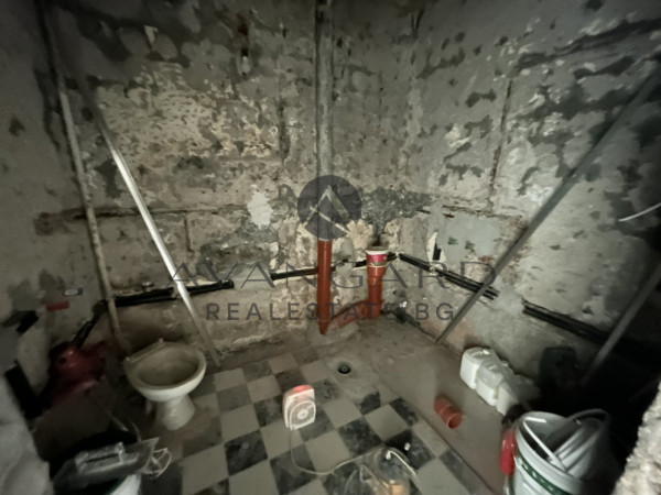 Three-room REAL SQUARE EMEMENTO