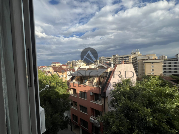 Furnished two -bedroom old town