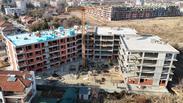 TWO-ROOM APARTMENT TOP PRICE 970 EURO SMYRNENSKI