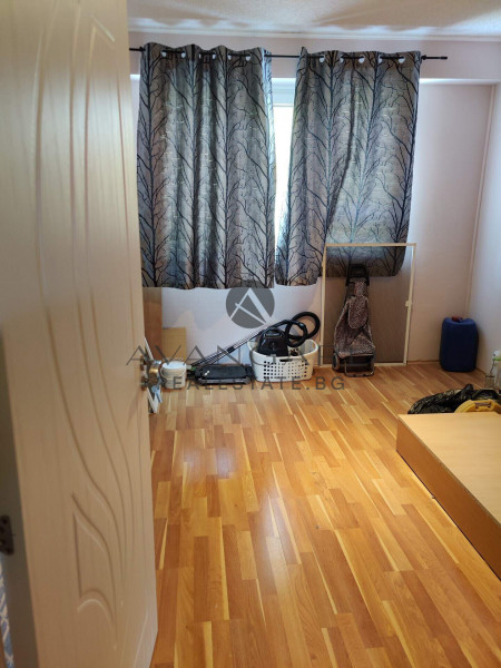 Two-room / three separate rooms SOUTH