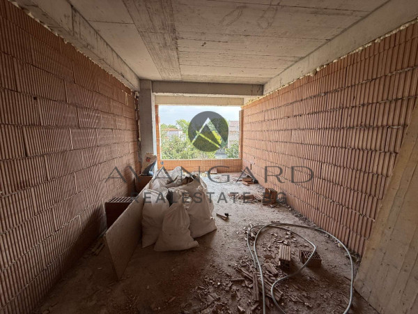 Two bedroom with act14! Center!