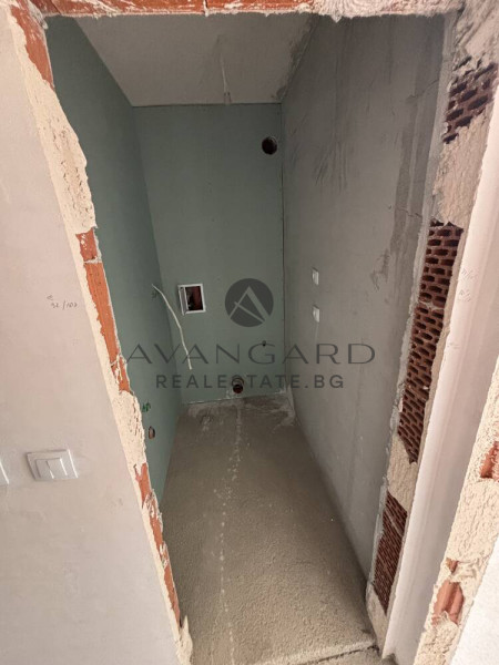 ПРОСТОРЕН ТРИСТАЕН С АКТ16 / ЮЖНО ИЗЛОЖЕНИЕ