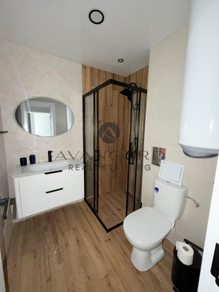 ОБЗАВЕДЕН ДВУСТАЕН С АКТ 16 И ЮЖНО ИЗЛОЖЕНИЕ !