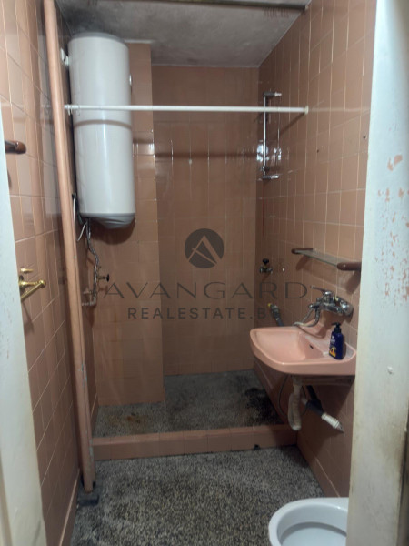 Two -bedroom / real square footage