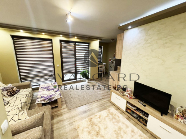 ДВУСТАЕН ОБЗАВЕДЕН КЪРШИЯКА