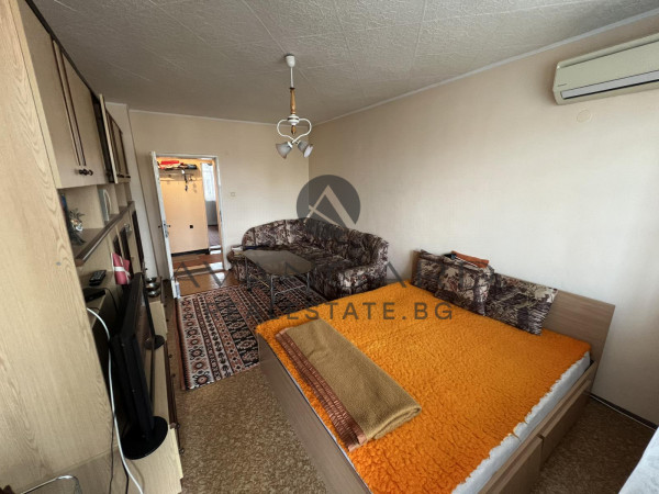 Furnished two -bedroom old town