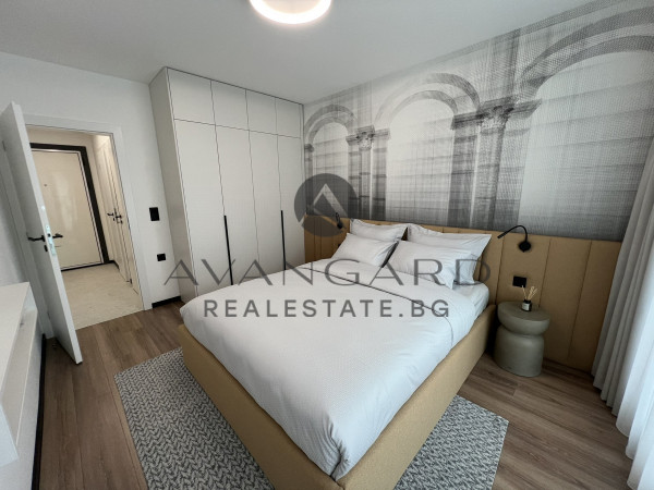Luxury one -bedroom to the city garden