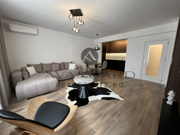A two -bedroom furniture with the possibility of a parking space