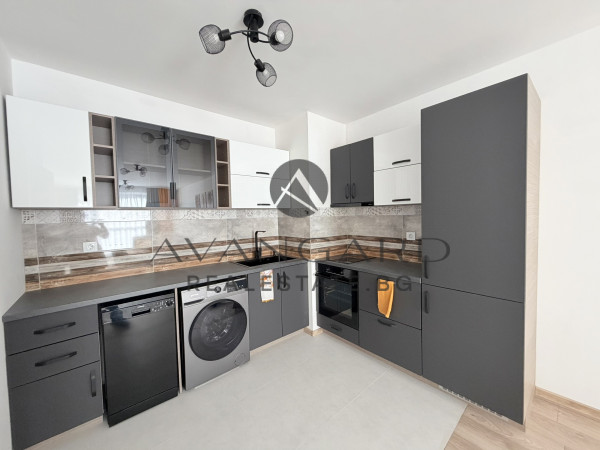 ОБЗАВЕДЕН ДВУСТАЕН С АКТ 16 И ЮЖНО ИЗЛОЖЕНИЕ !