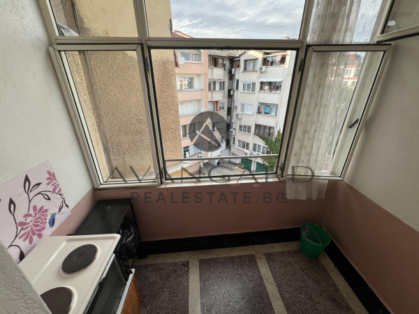 Furnished two -bedroom old town