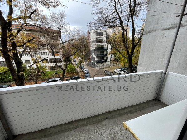 Two-room REAL SQUARE AREA