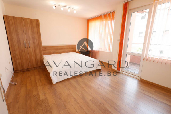 Двустаен апартамент в Каменица 1