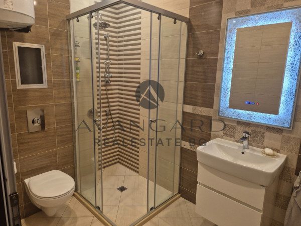 ТРИСТАЕН обзаведен / Марица Гардънс