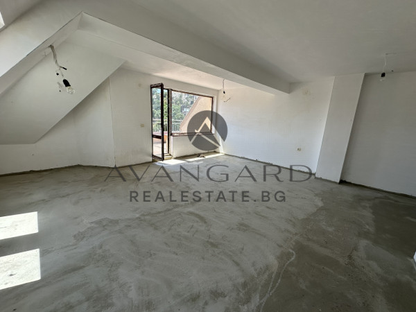 ТРИСТАЕН АПАРТАМЕНТ С АКТ 16!