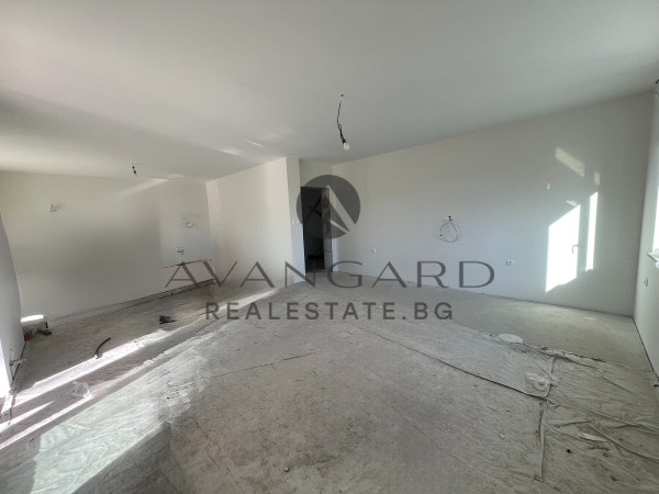 Detached two-story house with deed 16 in Krumovo