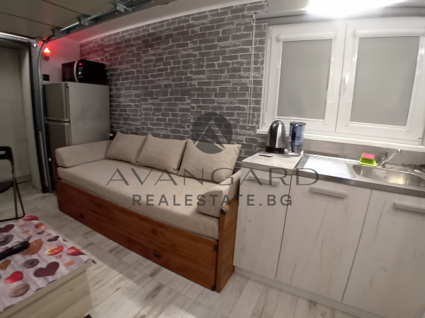 ONE BEDROOM FURNISHED! JUDGE!