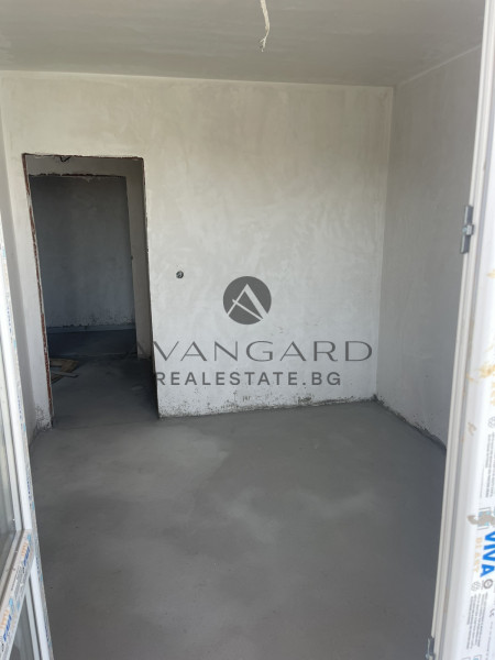 Act 14! Two -bedroom new building