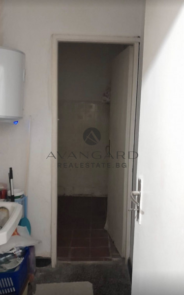 THREE-ROOM APARTMENT! THRACIA!