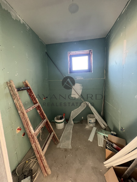 Detached two-story house with deed 16 in Krumovo